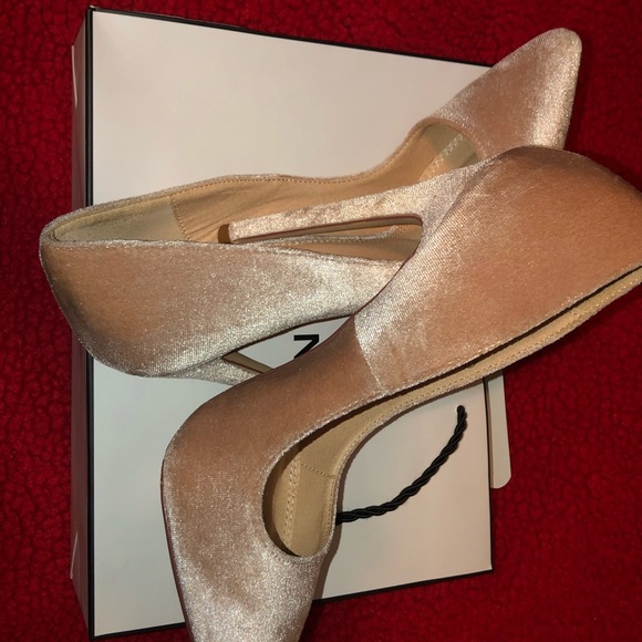 Suede pink heels - Picture 5 of 7